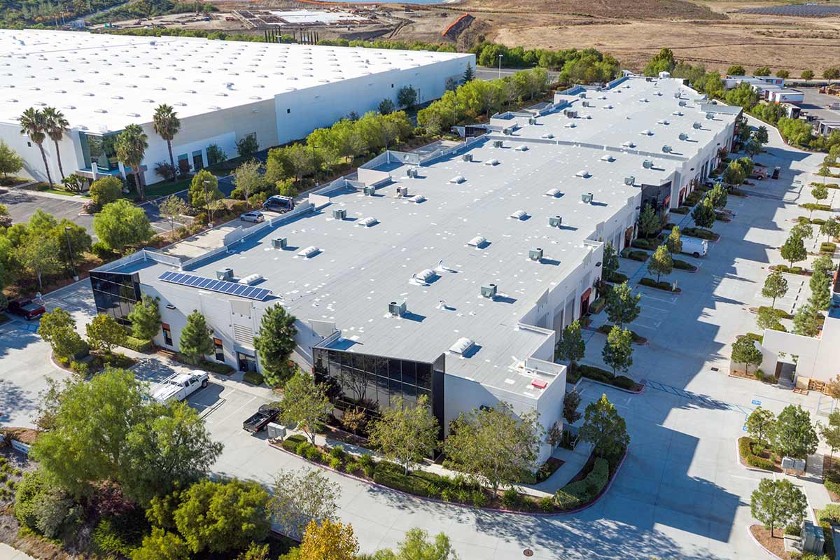 The Ultimate Guide to Commercial Roofing in California